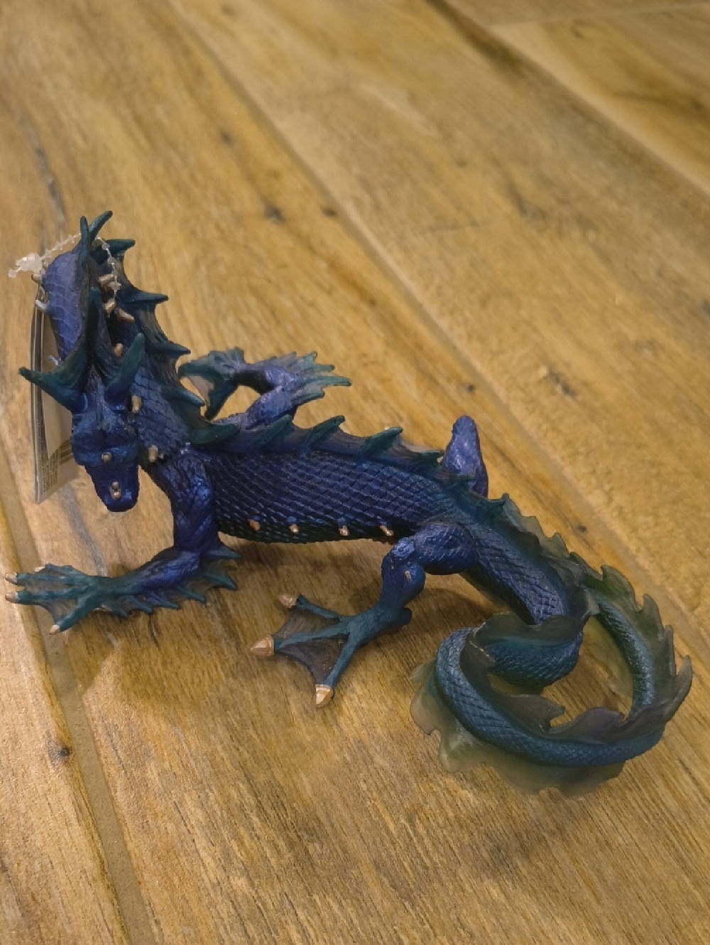 New Blue Fantasy Dragon Reptile  Sea Dragon Safari LTD Dungeons & Dragons